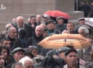 Րաֆֆի Հովհաննիսյանը խոստացավ իշխանափոխություն ապրլին