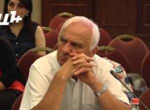 «Ասում ա ասֆալտ կփռեմ ու դառնում ա պատգամավոր»