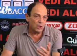 Շահենին հունից հանել են