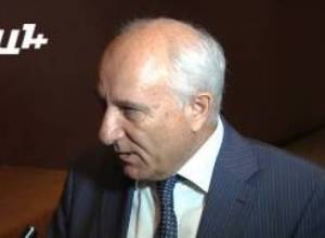 Տատիկն ինչպես տարբերի բույսը թմրանյութից