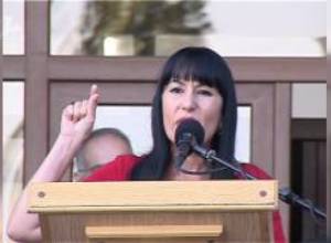 Եռյակը համախմբվելէ ՝ երկիրը կործանումից փրկելու