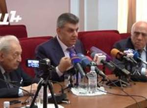 Արա Աբրահամյանը կգնա ընդդիմության հետեւից, եթե..............