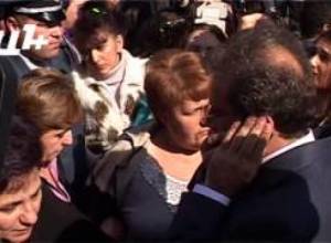 Ցուցարարները կանգնել են փողոցի մեջտեղում