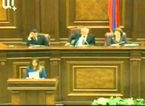 Զարուհի Փոստանջյանի ելույթը