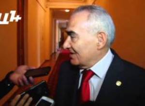 «Բողոքի ալիքը թողեք Փաշինյանին». Գալուստ Սահակյան