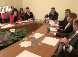 «Գիտեմ, որ միշտ ստում եք, հիմա էլ շարունակում եք ստել». Զ. Փոստանջյան