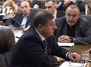 Գագիկ Ջհանգիրյան. Անգրագիտություն է