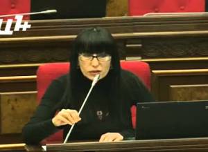 Վախեցած չեմ. Արագած Ախոյան