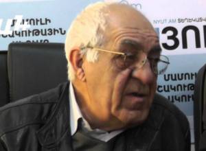 Բանաստեղծին հանում են տնից