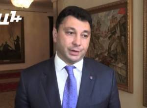 Է. Շարմազանով.«Ողբամ էն իշխանության վրա»