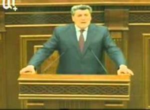 ՀԷՑ-ը պարտքերը կուտակել է թալանի պատճառով. Դեմիրճյան