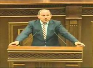 «Մեր սիրուն, սիմպատիչնի, բոյով Սերժ Սարգսյանին ինչի՞ պիտի փոխենք»