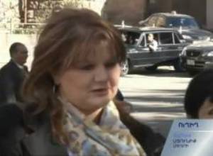 Այո-ն եւ Ոչ-ը Մեղրիում. Օր 1-ին