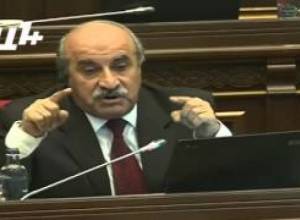 Այնքան բաներ են պահանջում, որ մտածում ես՝ ավելի լավ է չկառուցես.Խոսրով Հարությունյան