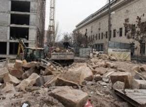 Ինչո՞ւ ապամոնտաժվեց Արամի 30 շենքը