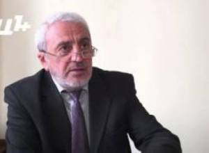 Արամ Մանուկյանը մեկնաբանում է