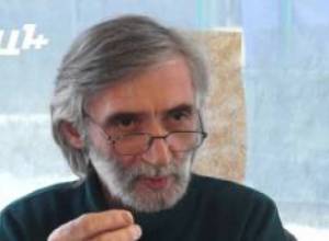 Շենքեր կան, որ պետք է քանդվեն ու տեղը նորերը կառուցվեն. Լեւոն Վարդանյան