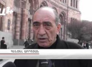«16 անգամ նախագահը մեքենայից իջնում է, նույն խոստումը տալիս ու գնում»