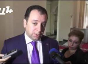 Վիգեն Սարգսյանը պատասխանում է լրագրողների հարցերին