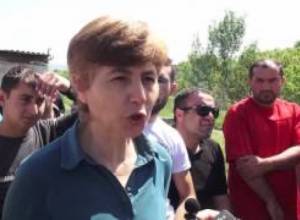 Գառնեցիները փակել են գյուղի գլխավոր ճանապարհը. ակցիա