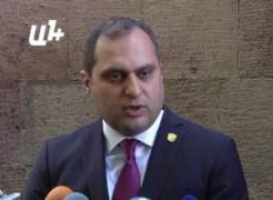 Բացվեց Մխիթար Գոշի հուշարձանը