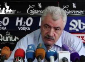 Ազգային արխիվի տնօրենը կդիմի Հռոմի պապին