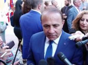 Հովիկ Աբրահամյանը տեղյակ չ