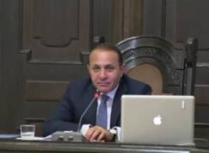 Արծվիկ Մինասյանը՝ Իշխան Զաքարյանի հայտարարության մասին