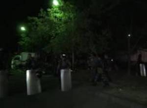 Ոստիկանական պատը ՛՛թեթեւացավ՛՛