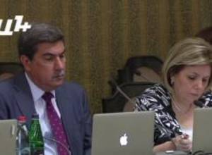 Ոչ մի նախարար լրագրողներին չմոտեցավ