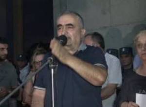 Ազատության հրապարակից դիմում են Սերժ Սարգսյանին