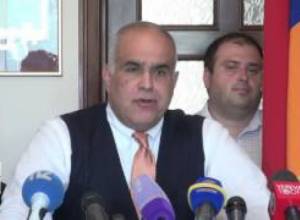 «Նախ պետք է ազատվել 20 հազար հանցագործ ոստիկաններից»