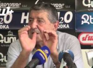 Դատավորը պետք է տեղերով փոխվի Արմեն Մարտիրոսյանի հետ.Լյովա Խաչատրյան