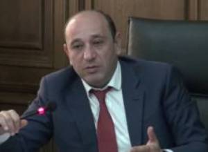 Ժամանակ նշեք. Վարդան Այվազյան