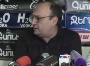 Ընտանեկան խնդիրները տեղափոխե՞լ իրավունքի դաշտ. բանախոսը լքեց ասուլիսը