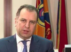 ՀՀ պաշտպանության նախարար Վիգեն Սարգսյանի շնորհավորանքը Ամանորի և Սուրբ Ծննդյան առթիվ