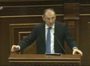 Չենք հատել միջին  պարտքի սահմանագիծը. նախարար