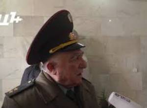 Մի հոգու հրաժարականով բանակը  չի ցրվի. գեներալ-լեյտենանտ