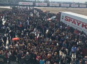 People demonstrating to support head of “Spayka”