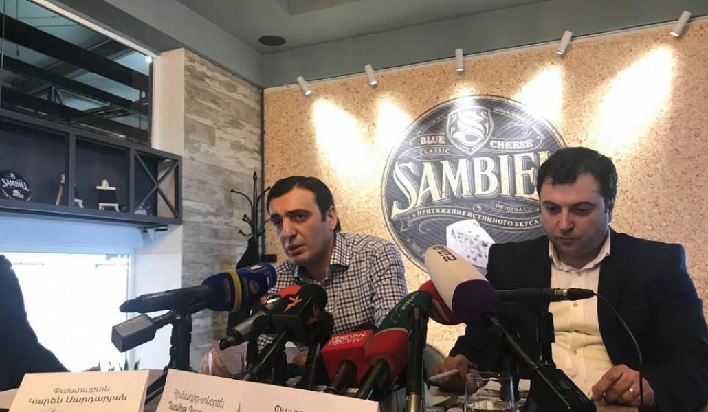 56236028_561817320977489_2392755881516204032_n