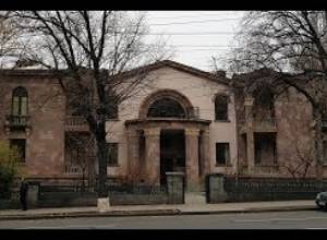 Կարծիքների փոխանակում ՀՀ  ճարտարապետների պալատում. ՈՒՂԻՂ