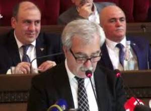 Տղե՛րք, երկրապահը սովորական կառույց չէ. Անդրանիկ Քոչարյան