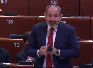 Կցանկանայի դիմել Ադրբեջանի ժողովրդին. Նիկոլ Փաշինյանը պատասխանում է լրագրողների հարցերին