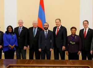 Председатель НС принял конгрессменов США