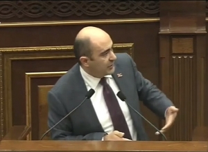 Մարուքյանը խոստացավ որոշ պատգամավորների անուններ հրապարակել