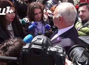 Լիոնի հայազգի նախկին քաղաքապետը Ծիծեռնակաբերդում է