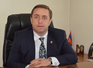 Դատախազությունը պահանջում է ՀՀԿ նախկին պատգամավոր Կարեն Ավագյանից հօգուտ ՀՀ-ի բռնագանձել 10 անշարժ գույք և դրամական միջոցներ