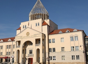 В Арцахе 48,3% избирателей уже посетили избирательные участки