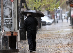 Дождь, гроза, возможны разливы и паводки