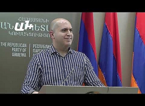 Շնորհակալ եմ Փաշինյանին վարչապետի վարկանիշը գցելու համար․ Ա․ Աշոտյան